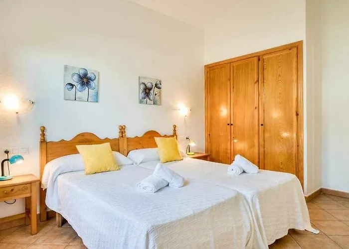 Roqueta | Bonita Con Piscina En Menorca! *