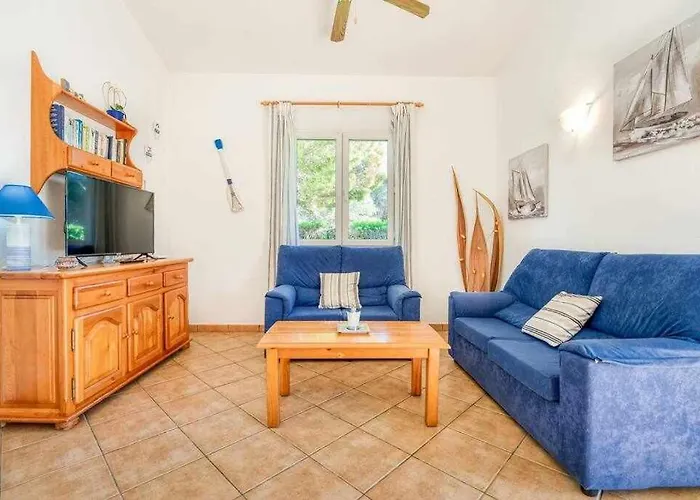 Roqueta | Bonita Con Piscina En Menorca!