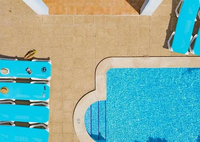 Roqueta | Bonita Con Piscina En Menorca! וילה קאלאן בוש