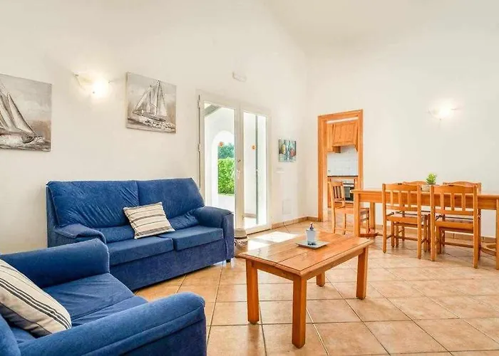 Roqueta | Bonita Con Piscina En Menorca!