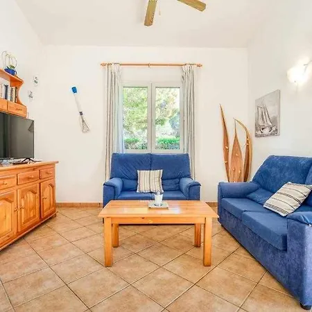 Roqueta Bonita Con Piscina En Menorca!