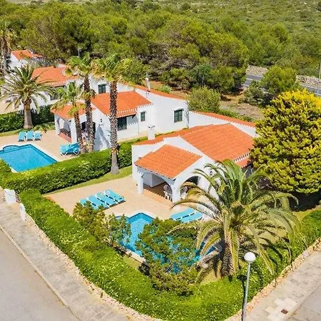 Villa Roqueta Bonita Con Piscina En Menorca